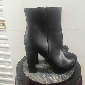 Heeled booties